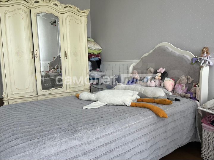 4-к. квартира, 130 м², 6/14 эт.