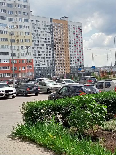 2-к. квартира, 83,2 м², 1/18 эт.