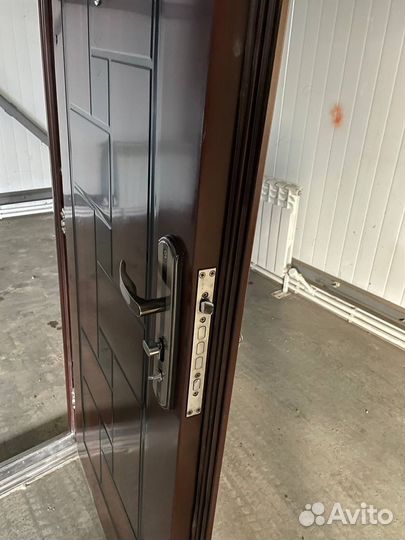 Дверь входная бу