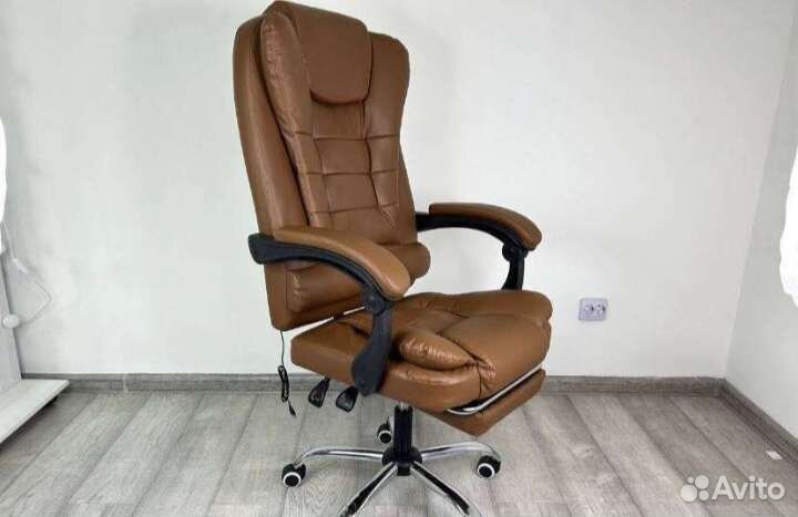 Офисное, компьютерное кресло руководителя