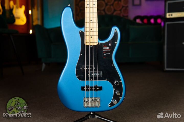 Fender American Performer Precision Bass