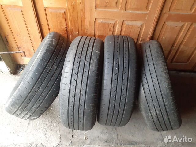Goodyear Aquatred 215/60 R17