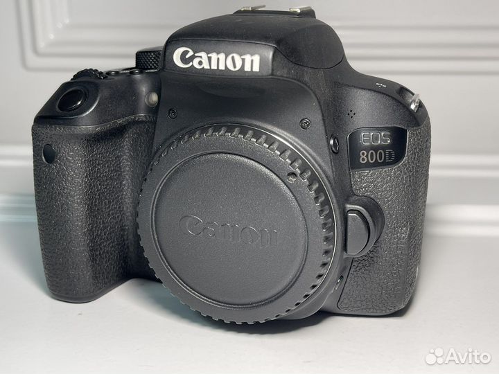 Фотоаппарат Canon 800D