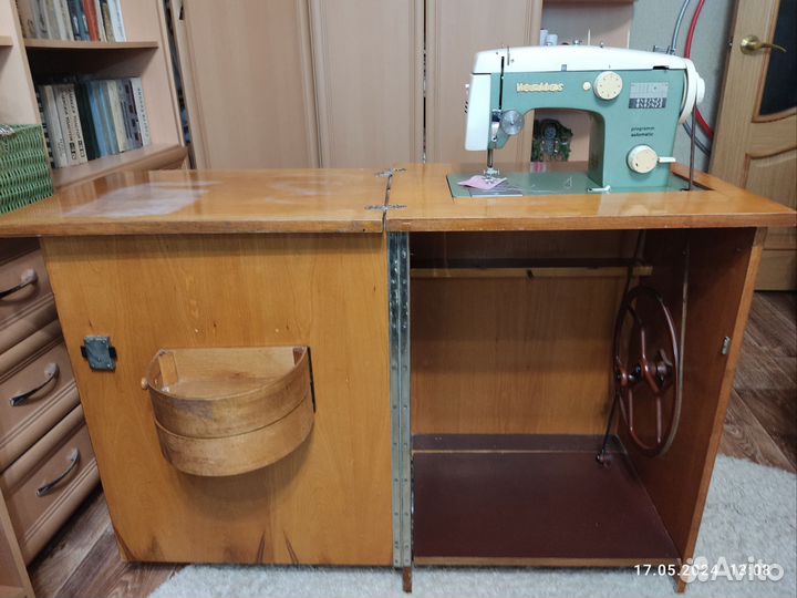 Швейная машина Veritas