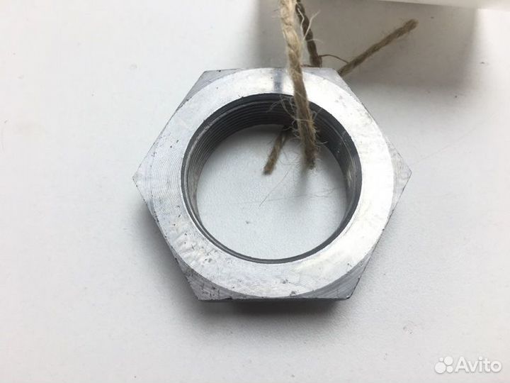 Гайка Mitsubishi Pajero Sport K96W 6G72 2000