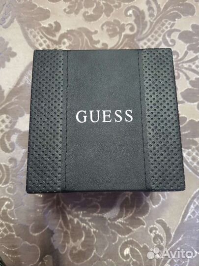 Часы наручные Guess, оригинал