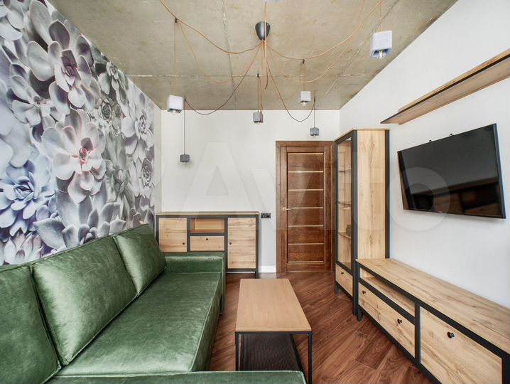 2-к. квартира, 60 м², 7/17 эт.