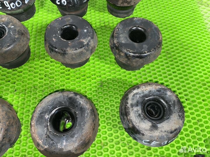 Подушки кузова Cadillac Escalade GMT900