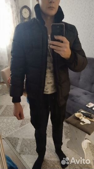 Продам три куртки на осень