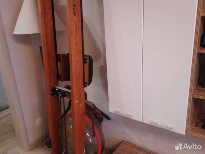 Гребной тренажер водный