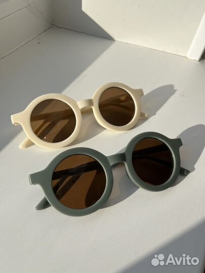 Солнцезащитные очки