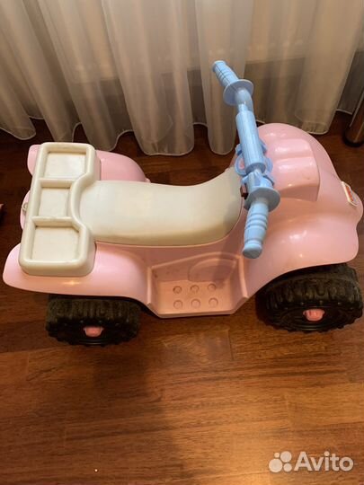 Детский квадроцикл Fisher Price на возраст 2-4