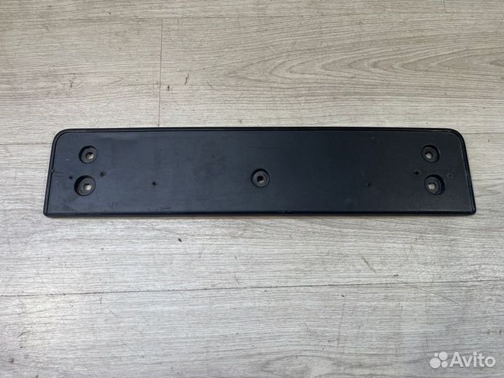 Площадка номера Volkswagen Touareg 3 С 2018 Года