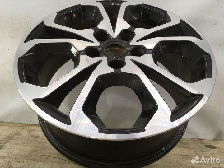 Диск литой R17 Renault Arkana 1