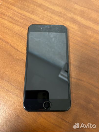 iPhone 8, 64 ГБ