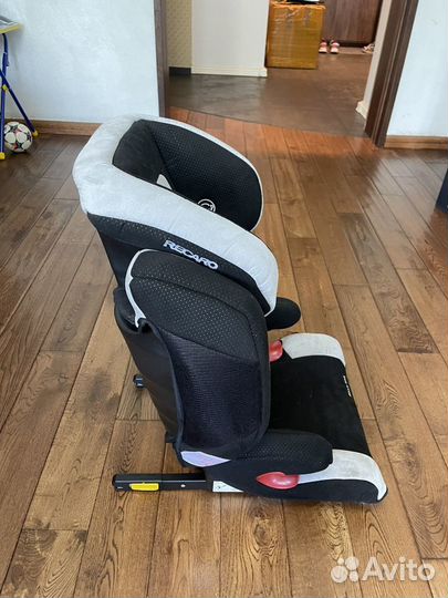 Автокресло 15 - 36 кг Recaro Nova 2