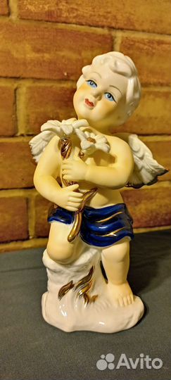 Фарфоровые статуэтки