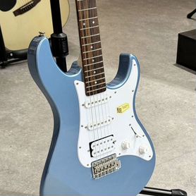 Электрогитара Yamaha pacifica 112j LPB