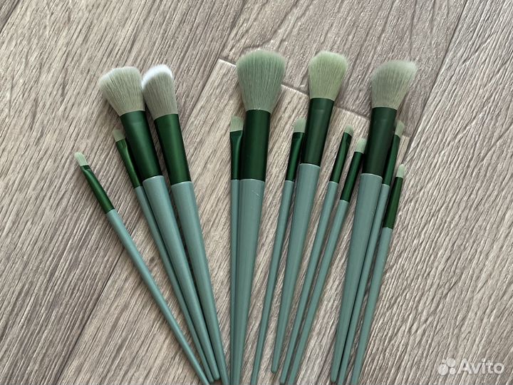 Набор кистей для макияжа