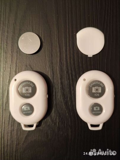 Пульт-брелок для селфи (Bluetooth Remote Shutter)