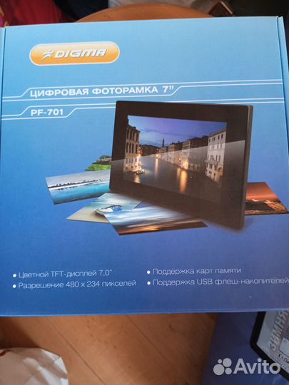Цифровая фоторамка Digma 7