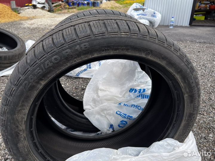 Continental ContiWinterContact TS 860S 245/40 R18