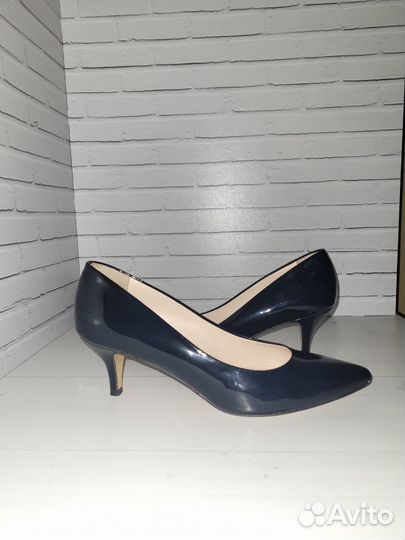 Туфли женские, на каблуке, Carlo Pazolini, 39