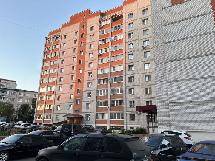 2-к. квартира, 85,1 м², 4/10 эт.