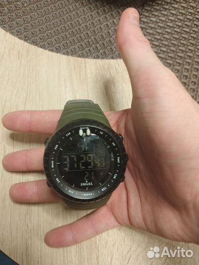 Тактические часы водонепроницаемые с подсветкой