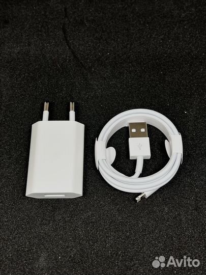 Зарядка на iPhone новая 5W