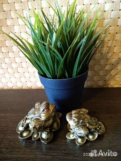 Пепельницы,фигурки,подсвечник