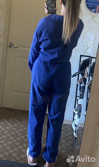 Костюм женский