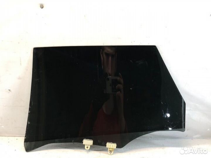 Стекло двери заднее правое Nissan Murano