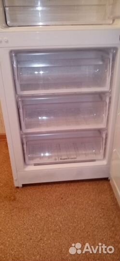 Холодильник