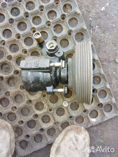 Насос гур Альфа Ромео 146 1,8