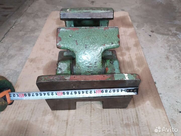 Тиски станочные 160 мм для цилиндрических деталей