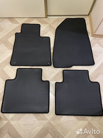 Автомобильные коврики ворсовые Honda Accord 10 X