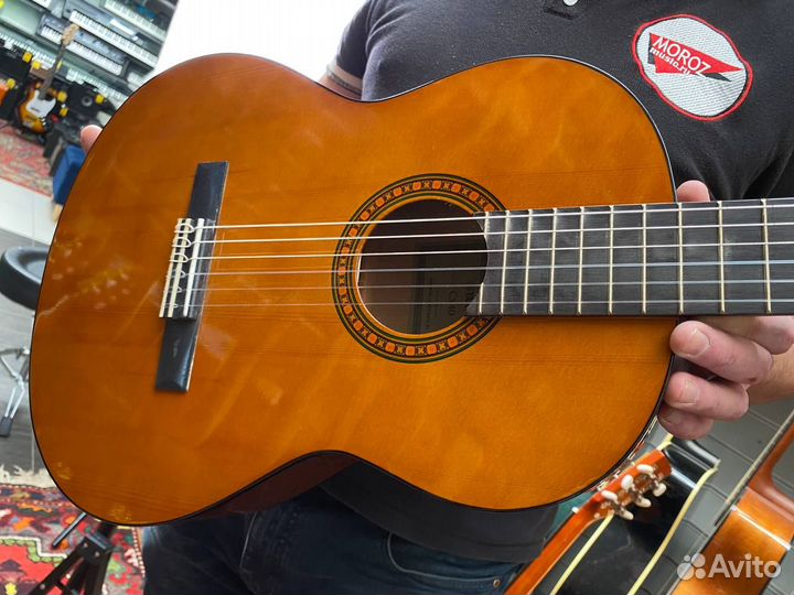 Классическая гитара 3/4 yamaha