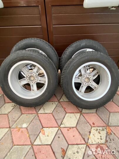 Dunlop SP Winter Sport 3D 235/65 R17