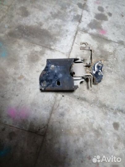 Опора МКПП левая Haima 3