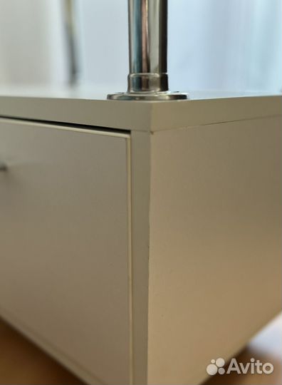 Косметическая тележка