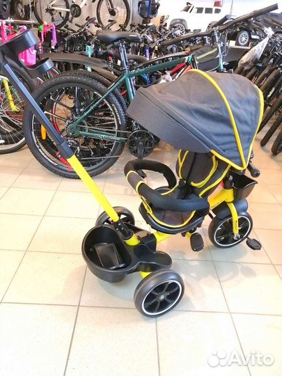 Детский трехколесный велосипед