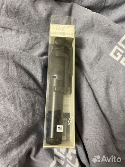 Трипод Xiaomi Mi Selfie Stick tripod