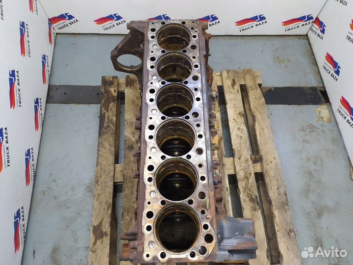 Блок цилиндров двигателя Iveco Stralis