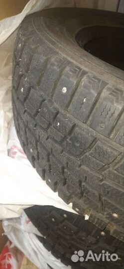 Dunlop SP Winter Ice 01 225/65 R17