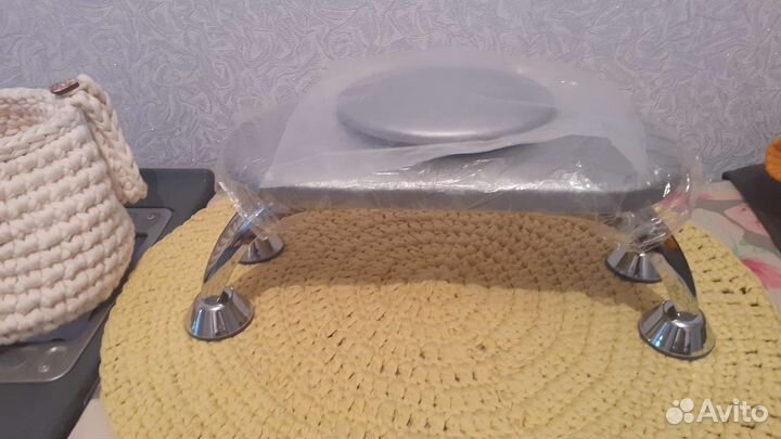 Подставка для маникюра