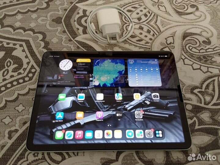 iPad air 4 2020 64gb wifi в отличном состоянии