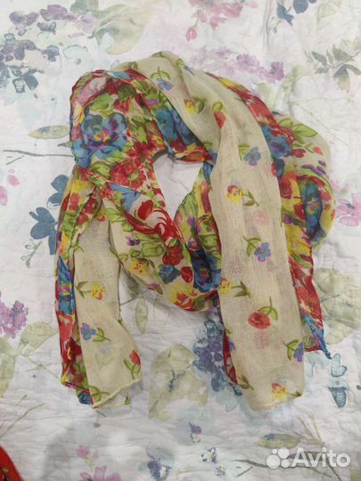 Шарфики и платки
