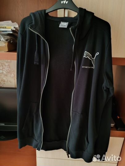 Толстовка с капюшоном на молнии. puma