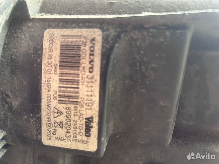 Фара левая передняя Volvo XC90